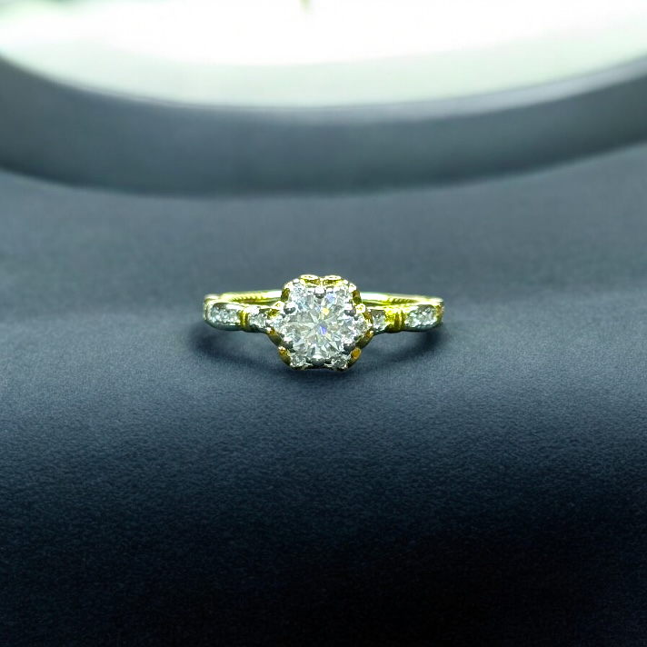 0.5ct Blooming Moissanite Ring