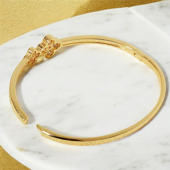 Clover Bracelet